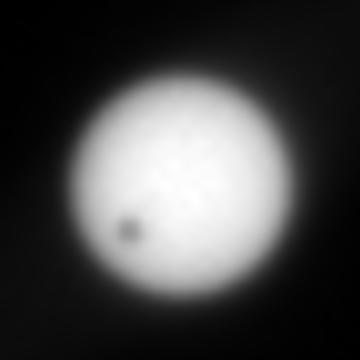 Прохождение Деймоса,
      Opportunity, 2004-03